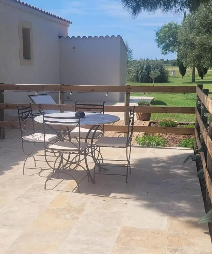 Mas Sicard Chambre D'Hotes En Camargue Arles 0*,  Francia